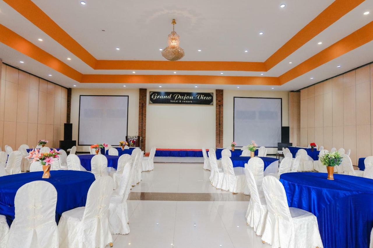 Capital O 892 Grand Pujon View Hotel And Resort Batu  Buitenkant foto