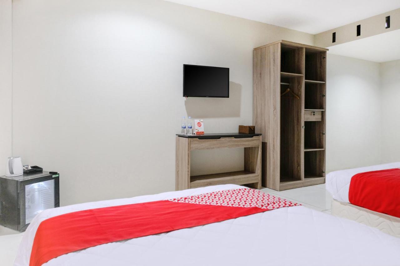 Capital O 892 Grand Pujon View Hotel And Resort Batu  Buitenkant foto
