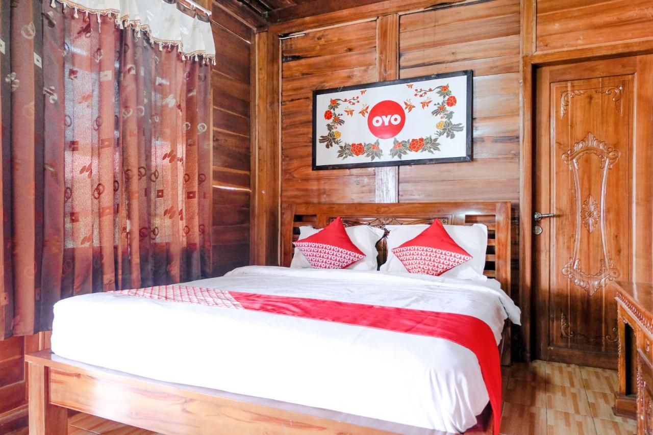 Capital O 892 Grand Pujon View Hotel And Resort Batu  Buitenkant foto